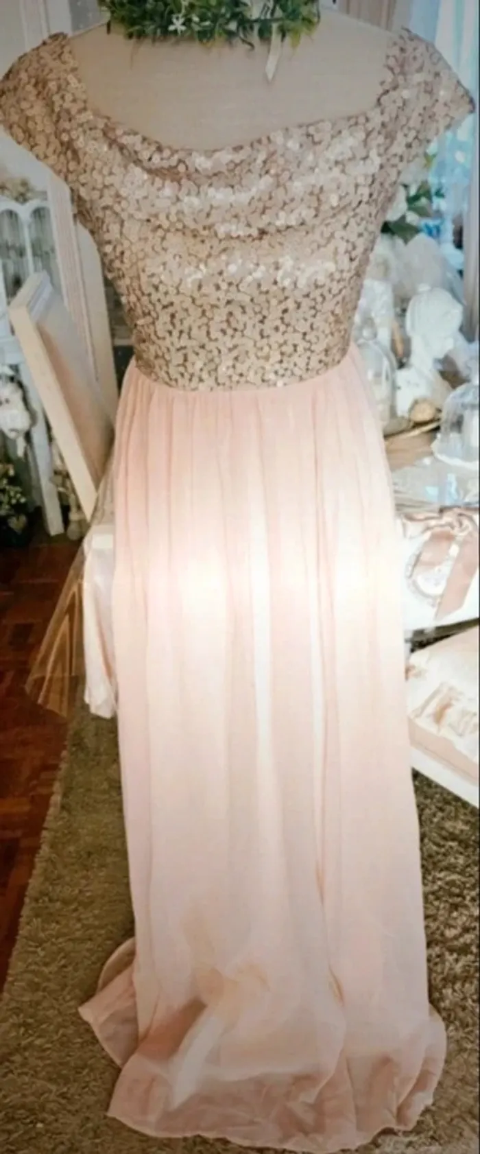 Robe de soirée avec sequins abricot Boohoo Taille 38 Neuve - photo numéro 3