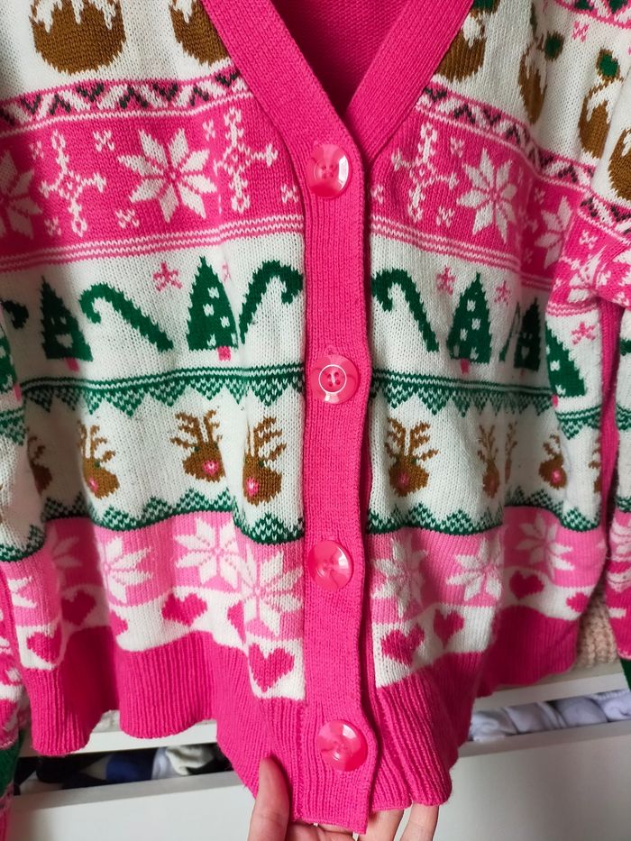 Pull de Noé ou gilet boutonné rose femme L - photo numéro 6
