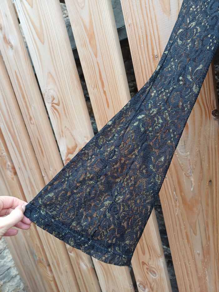 Jolie robe dentelle et or dos nu Gémo taille S - photo numéro 6