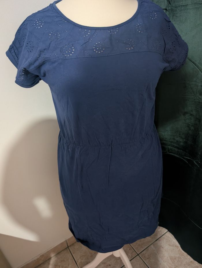 Robe bleue - photo numéro 2