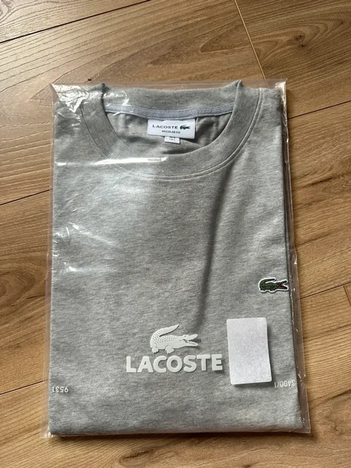 T-shirt Lacoste Gris - photo numéro 7