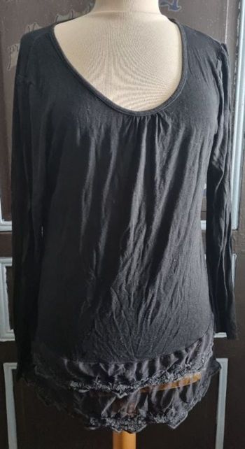 T-shirt manches longues noir taille L brodée