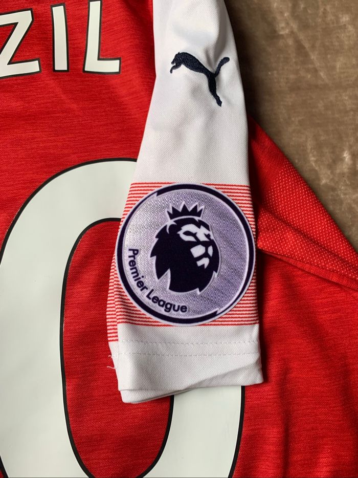 Maillot ozil arsenal - photo numéro 5