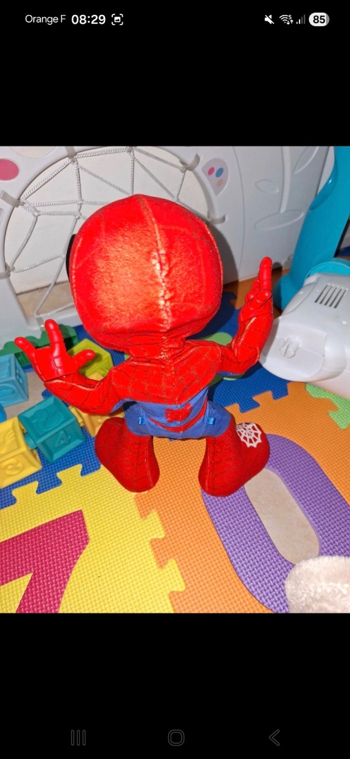 Spiderman - photo numéro 2