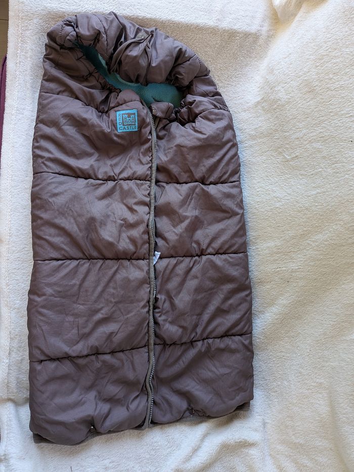 Protège pluit bébé