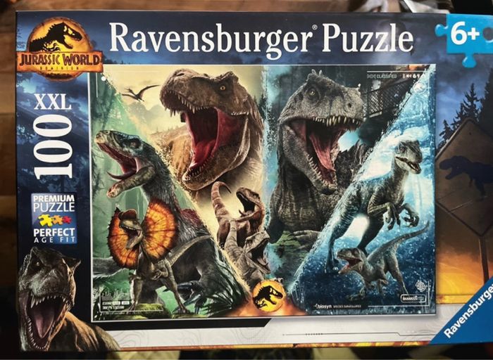 Puzzle Jurassic World xxl 100 pièces Ravensburger