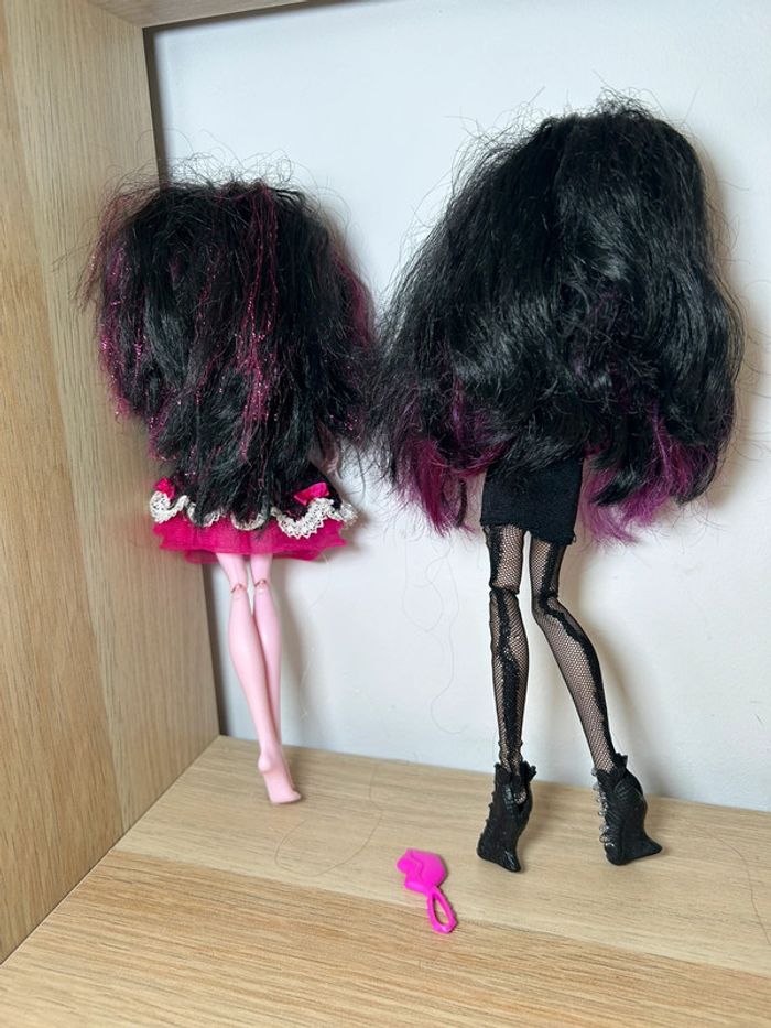 Voiture et poupées monster high - photo numéro 4