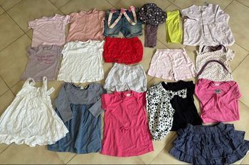 Lot vêtements fille 12 mois