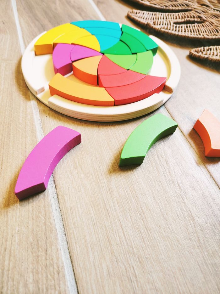 🌈Puzzle roue/cercle chromatique multicolores en bois - photo numéro 2