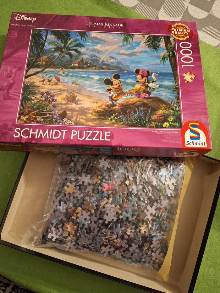 Mickey et Minnie à Hawaï. Puzzle 1000 pièces.  Schmidt. - photo numéro 2