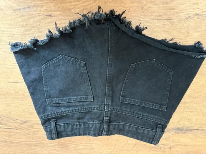 Short fille jeans noir shein 12-13 ans - photo numéro 3