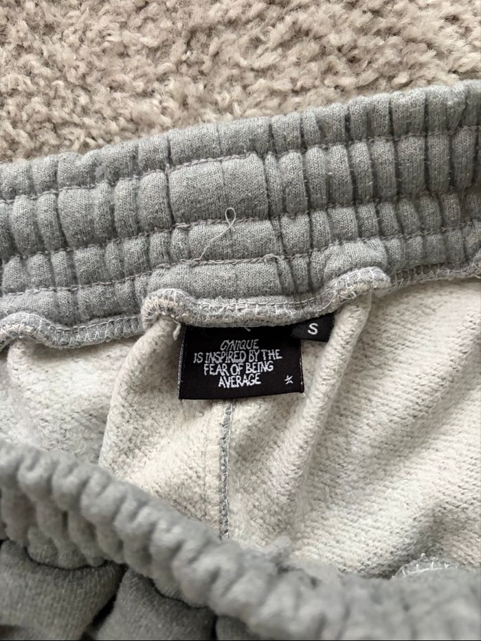 Jogging gris large baggy coupe droite cynique - photo numéro 3