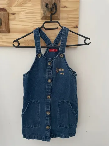 Très jolie robe en jean fille 8 ans