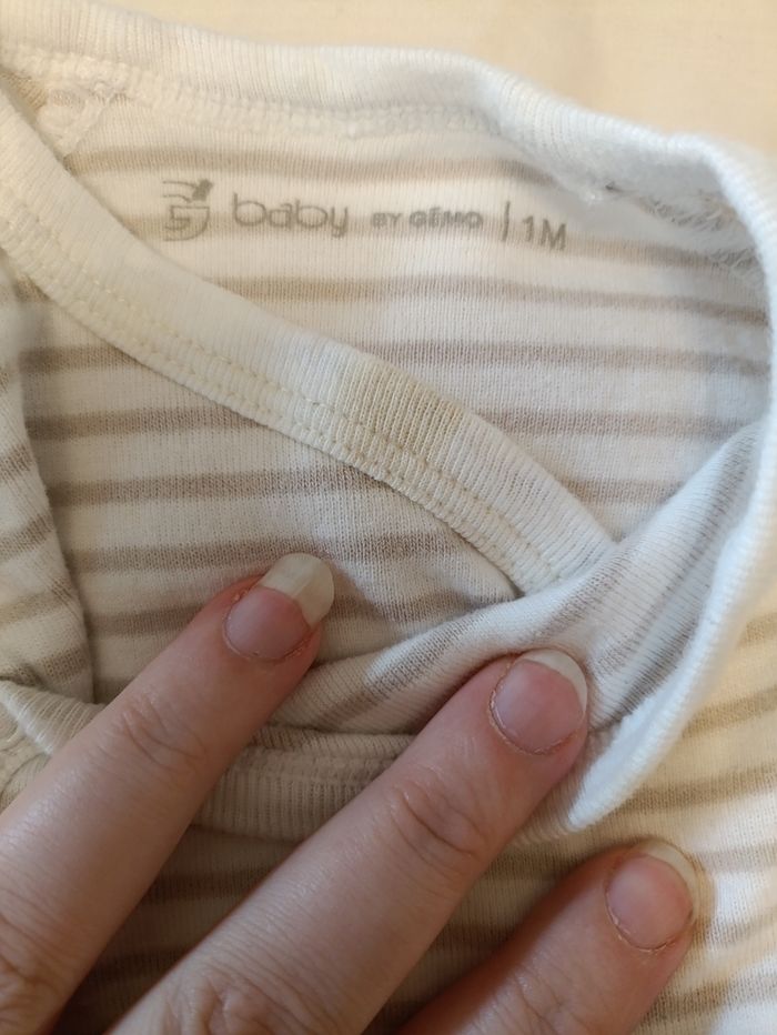 Body 1 mois - photo numéro 9