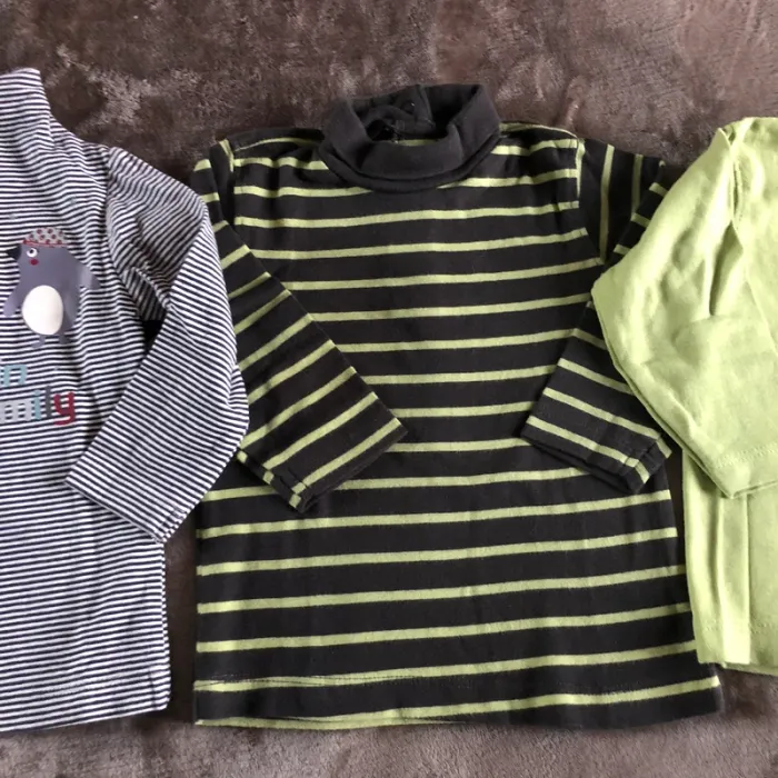 Lot de 3 t-shirts à col roulé 12 mois - photo numéro 3
