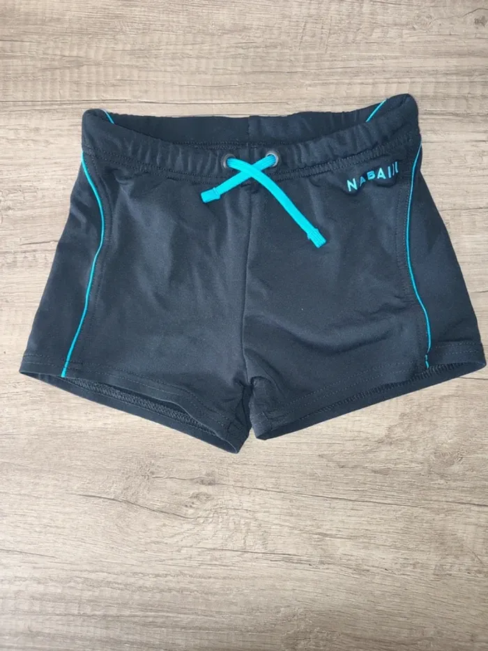 Slip / short de bain nabaiji 5/6 ans