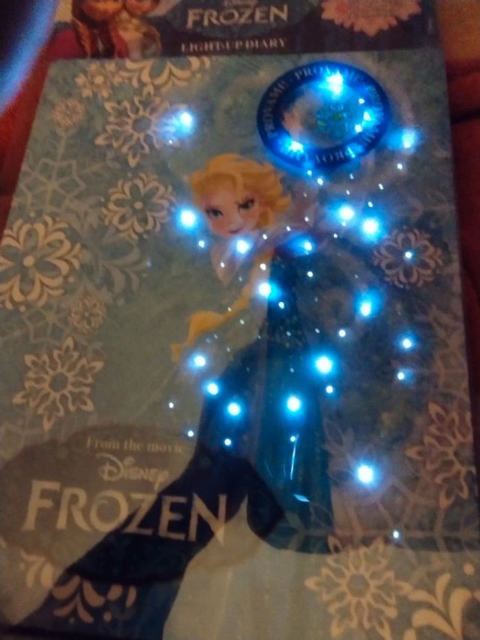 Coffret journal intime, reine des neiges . Disney. - photo numéro 3