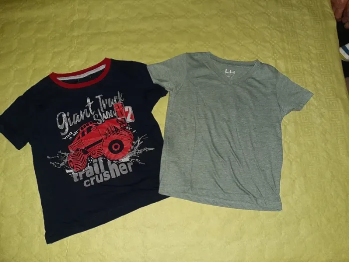 Lot 10 tshirts - photo numéro 2