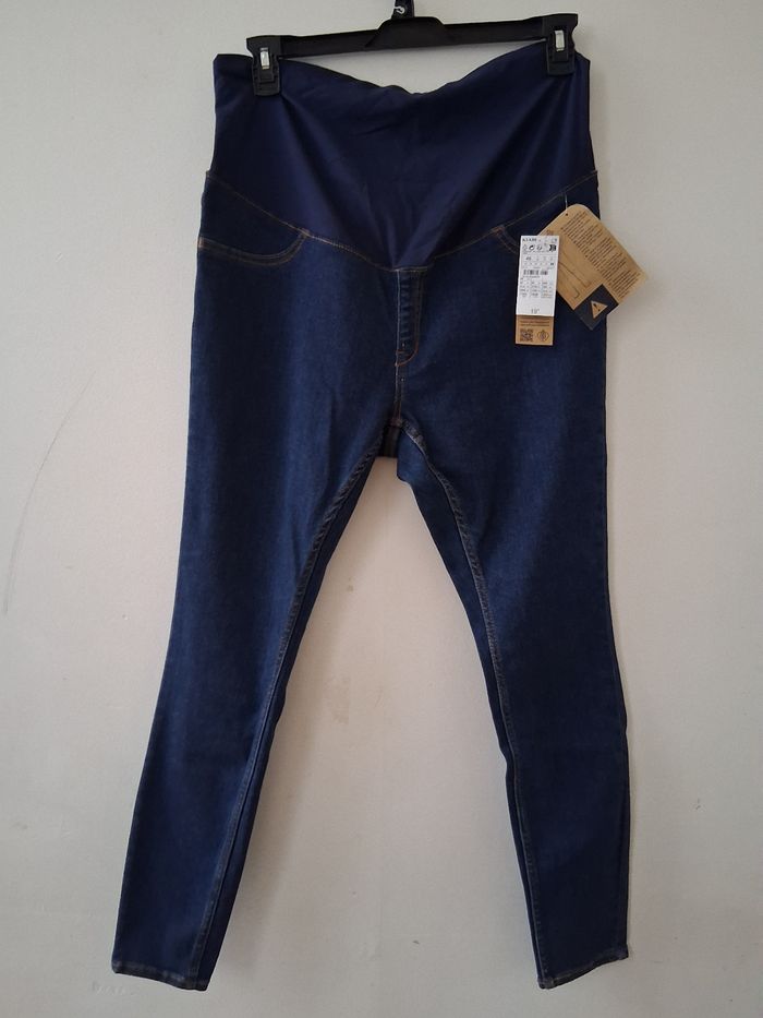 Pantalon de grossesse