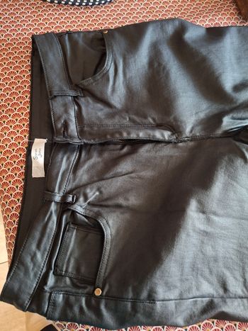 Pantalon sarah jones