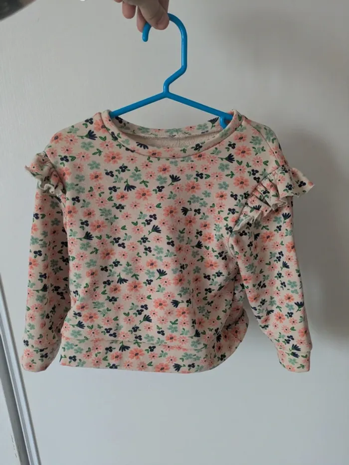 Pull 2 ans/ 24 mois