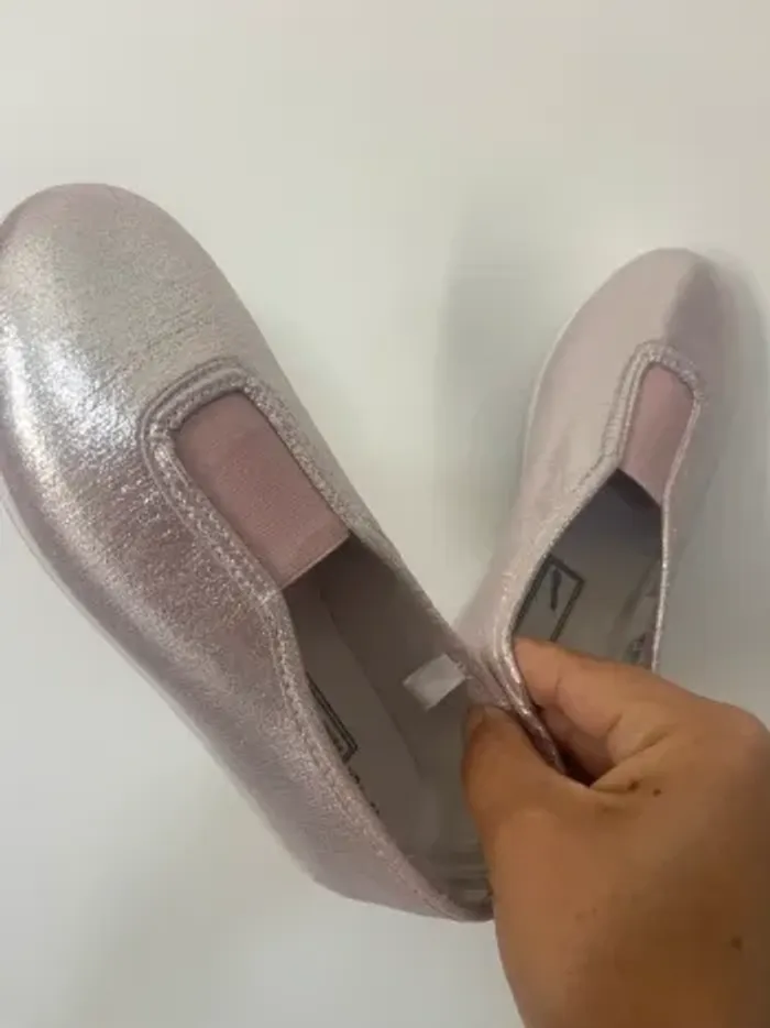 Ballerines tex rose pailletées 33 neuves - photo numéro 2