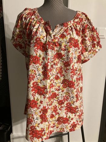 Tunique, blouse fleurie taille 5