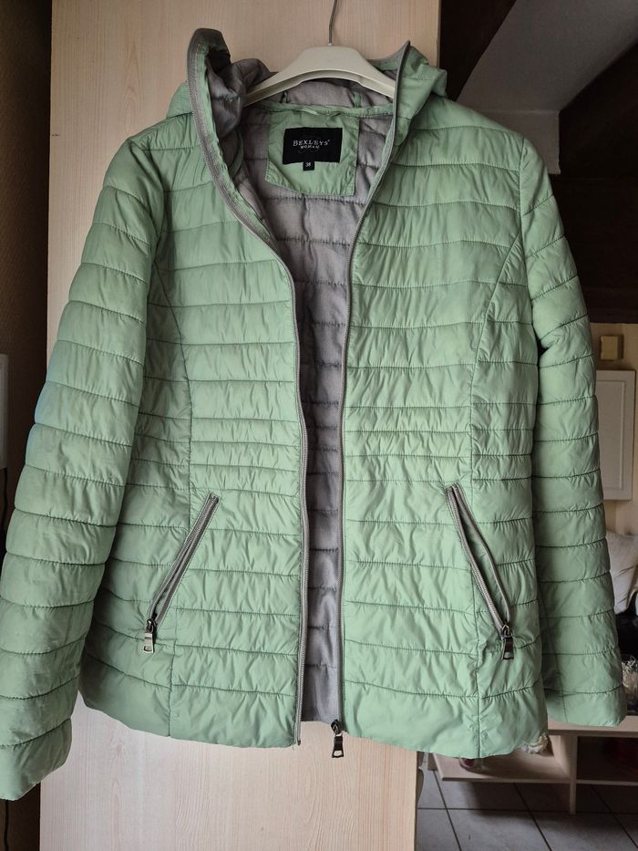 Veste matelassée  avec capuche