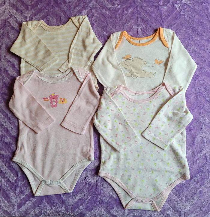 Lot de 4 bodies à manches longues - photo numéro 3