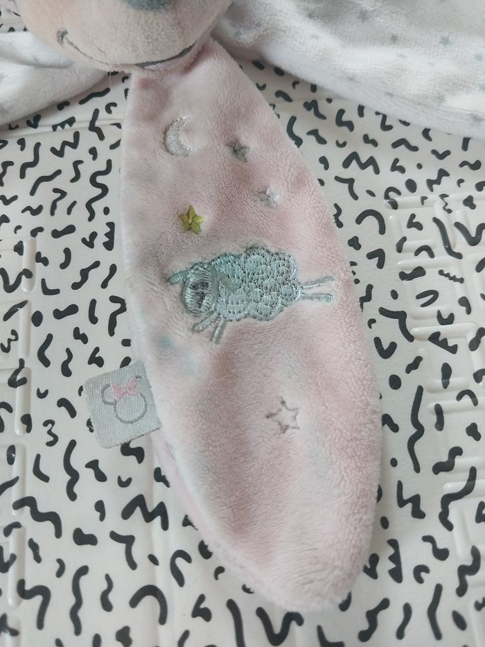 Doudou Minnie Disney Baby – modèle fleur rose/gris - photo numéro 2