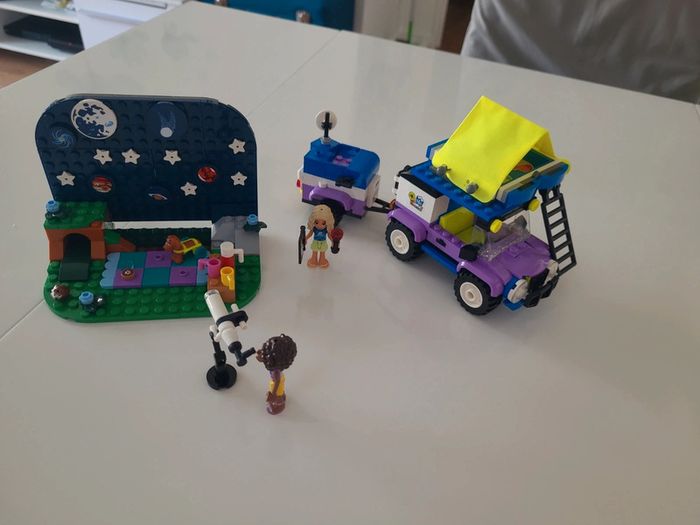 Le Camping-car d'observations Lego Friends