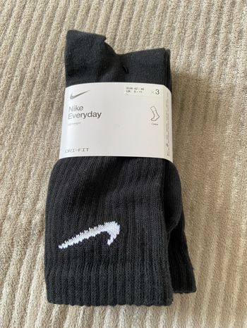Lot chaussettes NIKE