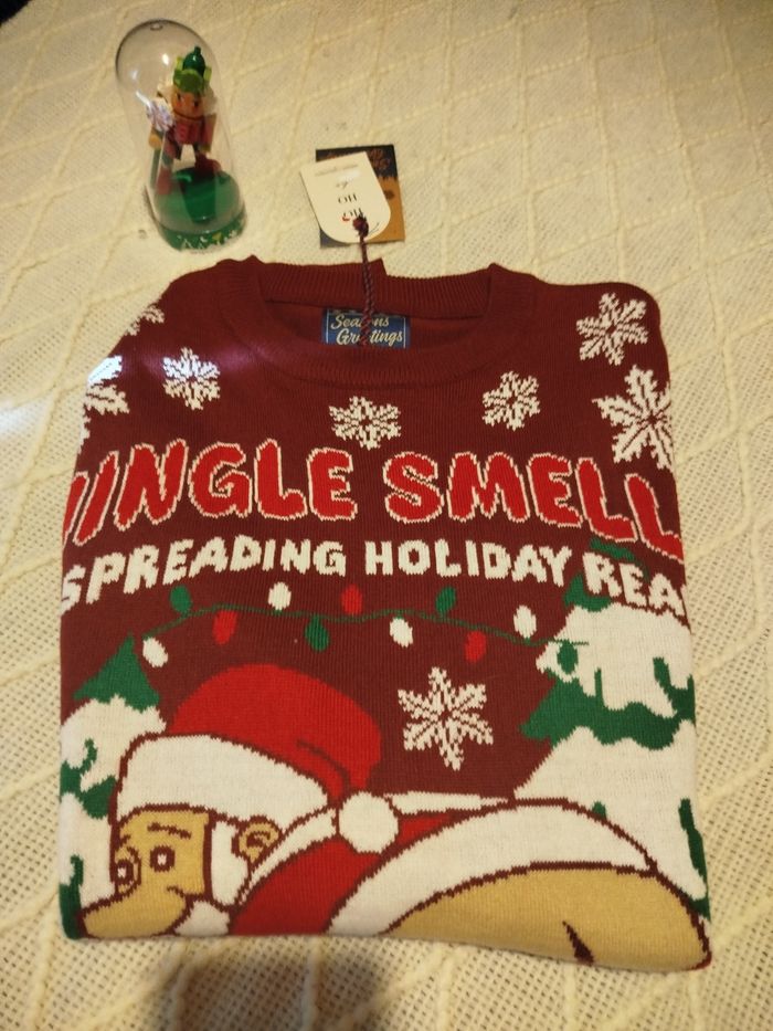 🎅 Pull de Noël "Père Noël qui pète" – édition spéciale Jingle Smells ! 💨 - photo numéro 2