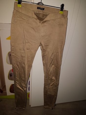 Pantalon beige foncé taille S