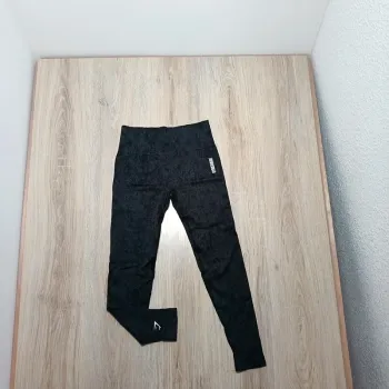 Legging gymshark femme M noir gris foncé