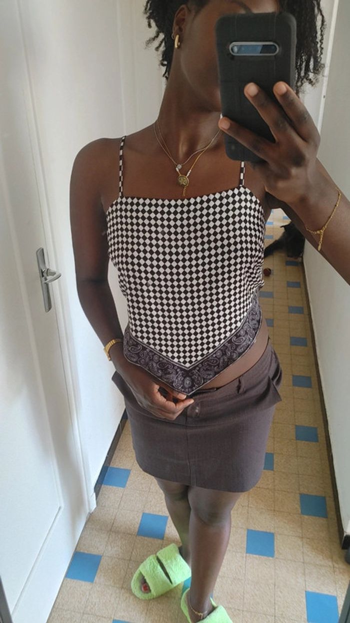 Top débardeur bretelles dos nu damier foulard - photo numéro 7
