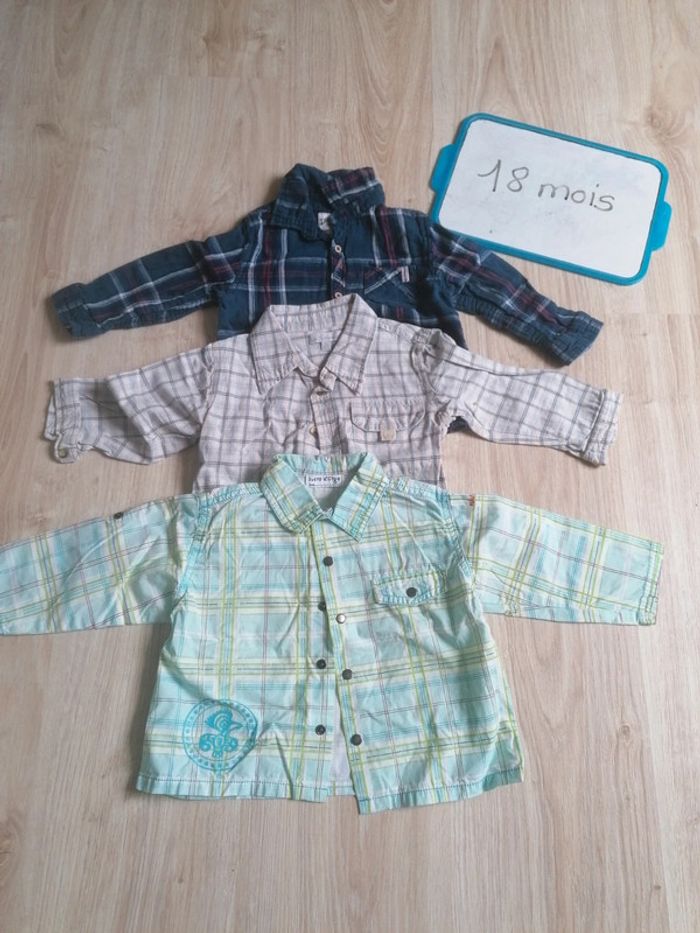 Chemise manche longue.