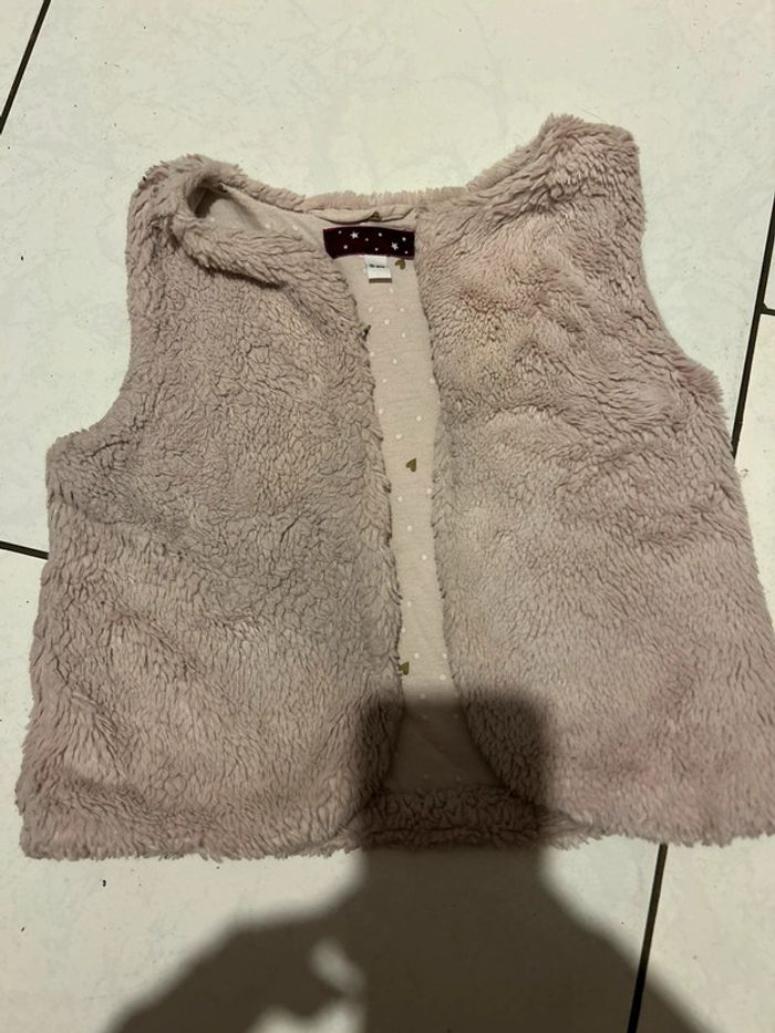 Gilet sans manche type bergère