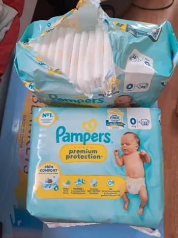 Couches pampers