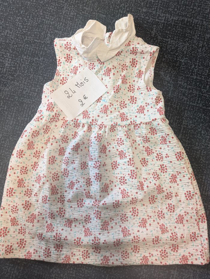 Vêtements divers bébé fille - photo numéro 3