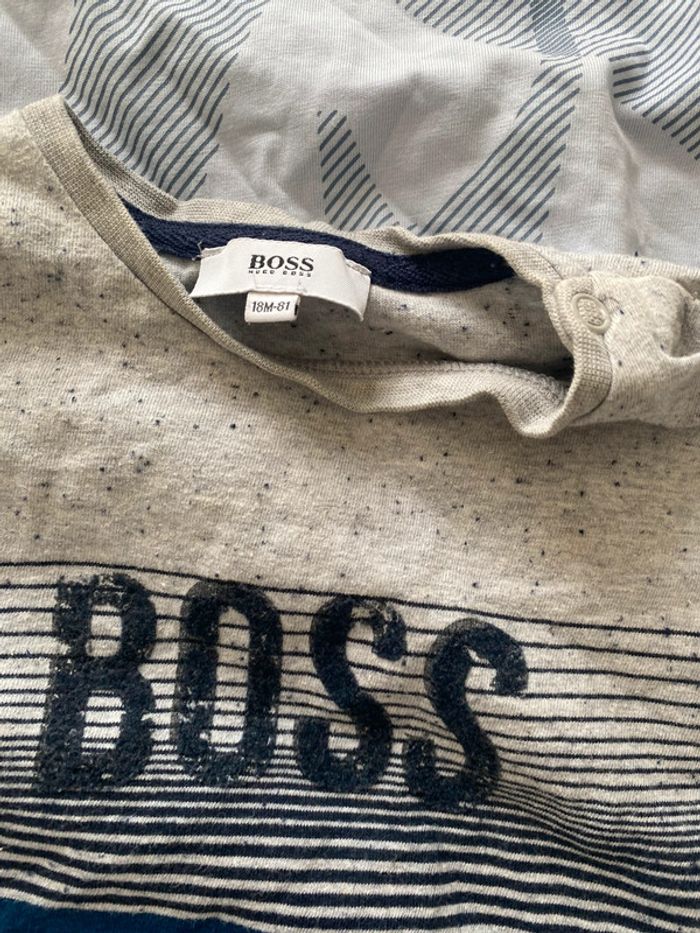 Lot de 2 pull fin garçon Hugo boss 18 mois - photo numéro 2