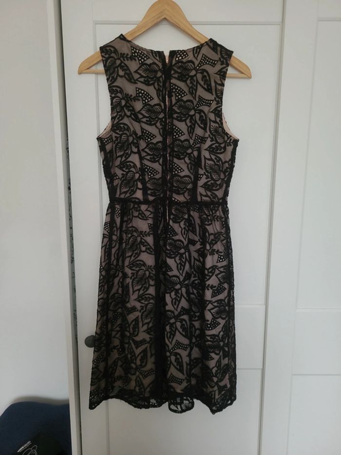 Robe naf-naf 36 - photo numéro 2