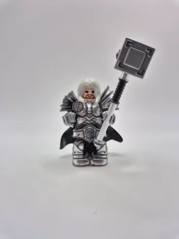 Figurine type lego Arthas World Of Warcraft