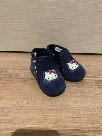 Chaussons hello kitty bébé fille