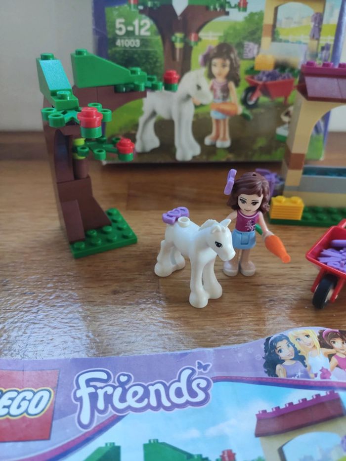 Lego Friends 41003 Olivia et son bébé poulain - photo numéro 2