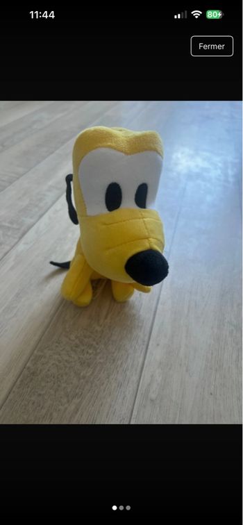 peluche disney pluto