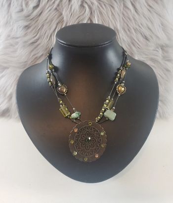 Joli collier Éthnique