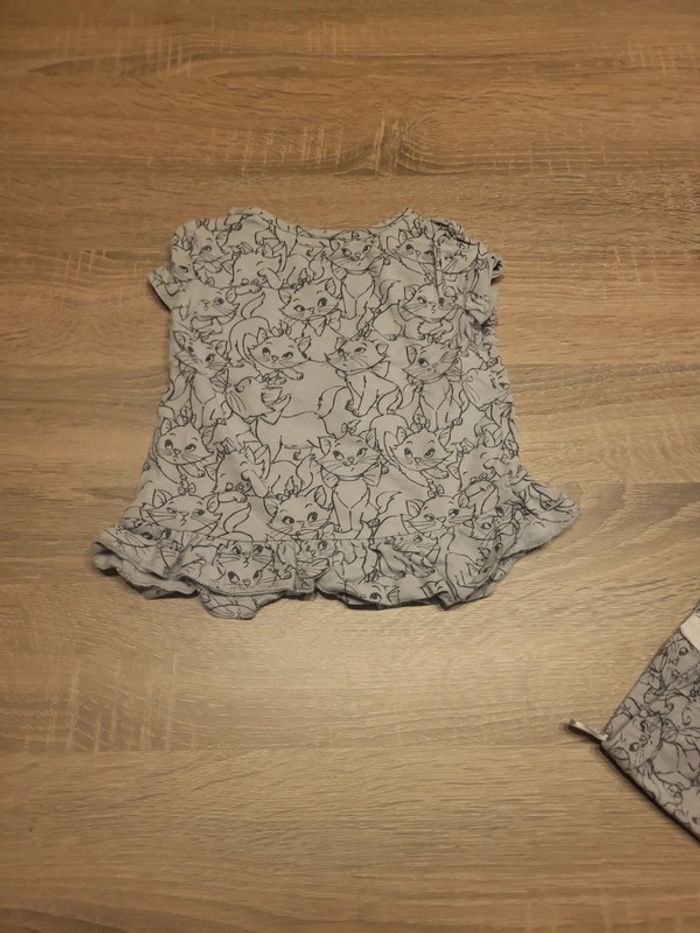 Ensemble t-shirt leggings - photo numéro 2