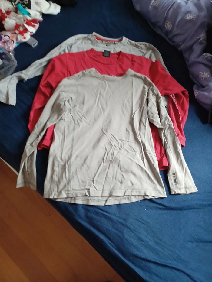Lot 3 tee-shirts ML 12 ans
