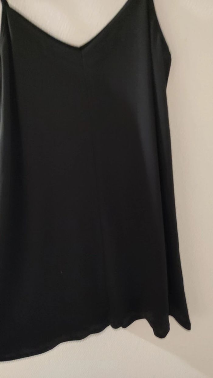 Robe a bretelles - photo numéro 2